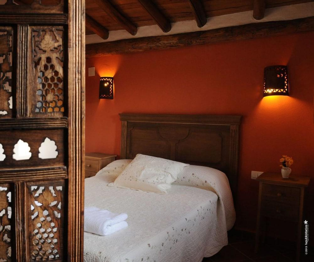 La Molinilla Apartamentos Y Hammam - Adults Only Linares de la Sierra Exterior foto